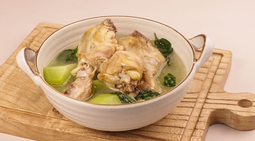 Soupe au poulet et au gingembre